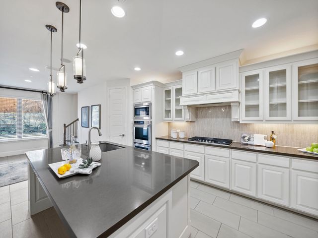 2805 Walnut Creek Lane, The Colony, TX 75056