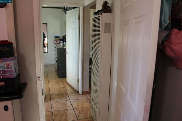 747 9th, Richmond, CA 94801