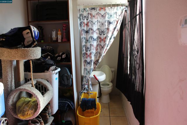 747 9th, Richmond, CA 94801