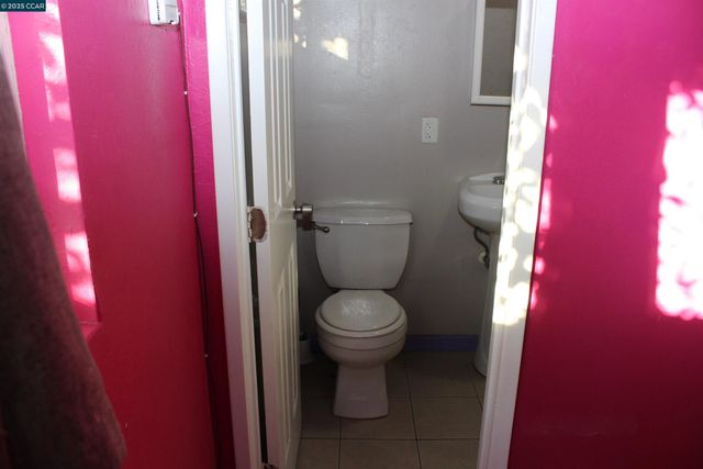 747 9th, Richmond, CA 94801