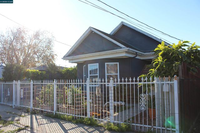 747 9th, Richmond, CA 94801