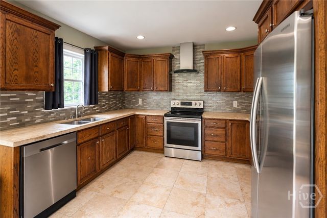 2 Sherwood Lane, Hinesville, GA 31313
