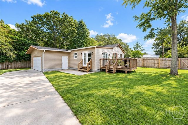 2 Sherwood Lane, Hinesville, GA 31313