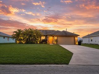 542 SW Prater Avenue, Port St. Lucie, Port St Lucie, FL 34953