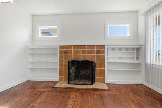 5362 Foothill BLVD, Oakland, CA 94601