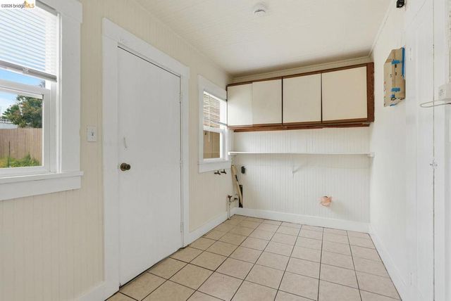 5362 Foothill BLVD, Oakland, CA 94601