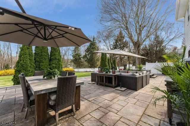 4 Babbitt Rd, Mendham Boro, NJ 07945