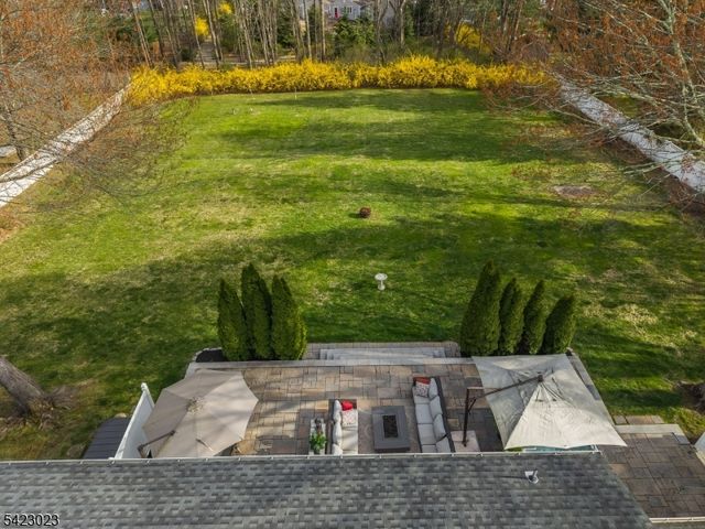 4 Babbitt Rd, Mendham Boro, NJ 07945
