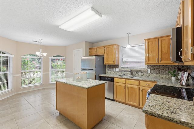 2125 Millwood Drive, Corinth, TX 76210