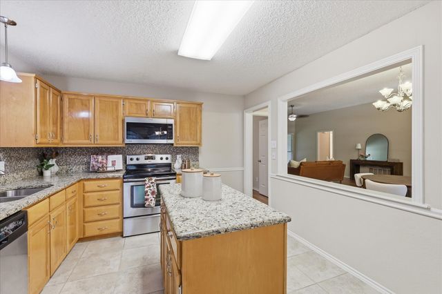 2125 Millwood Drive, Corinth, TX 76210
