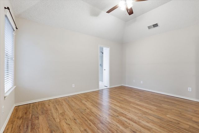 2125 Millwood Drive, Corinth, TX 76210