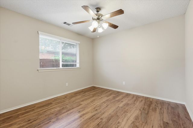 2125 Millwood Drive, Corinth, TX 76210