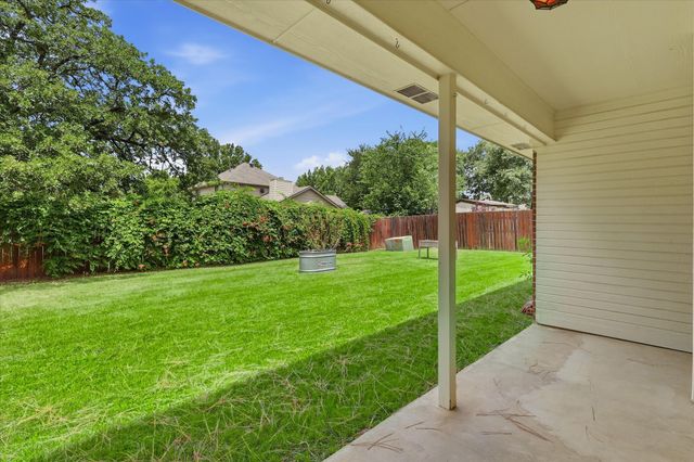 2125 Millwood Drive, Corinth, TX 76210