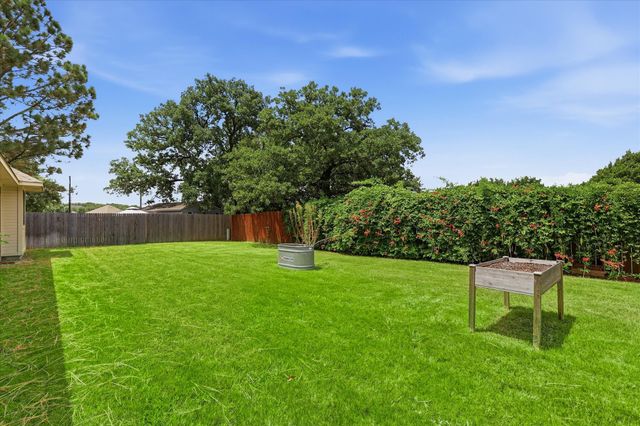 2125 Millwood Drive, Corinth, TX 76210
