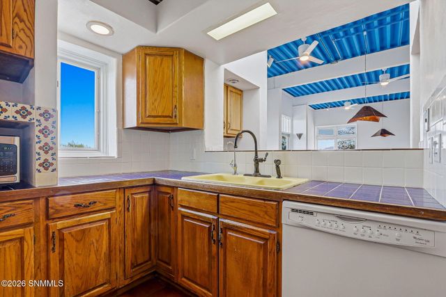 6805 Cottontail Lane, Las Cruces, NM 88005