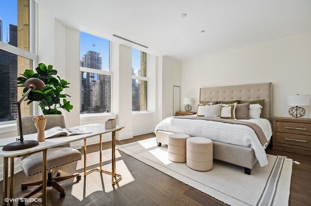 435 N Michigan Avenue 701, Chicago, IL 60611