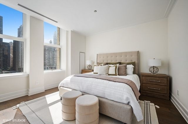 435 N Michigan Avenue 701, Chicago, IL 60611
