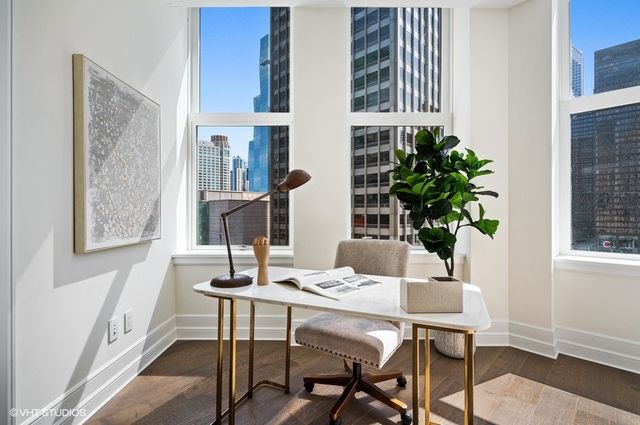 435 N Michigan Avenue 701, Chicago, IL 60611