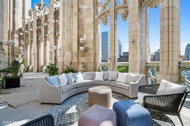 435 N Michigan Avenue 701, Chicago, IL 60611