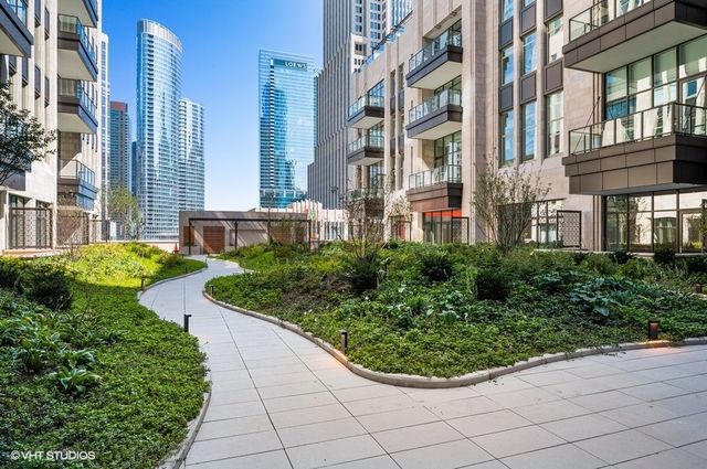 435 N Michigan Avenue 701, Chicago, IL 60611