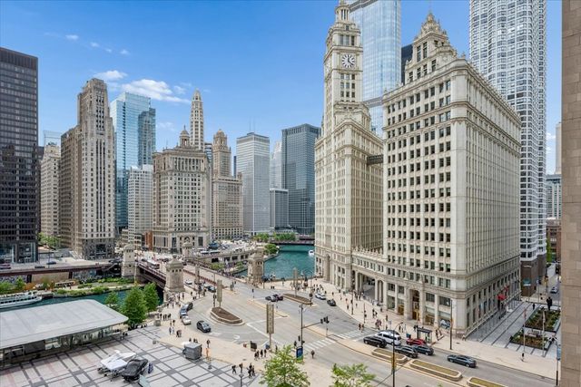 435 N Michigan Avenue 701, Chicago, IL 60611
