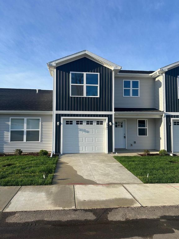 2076 Lion Gate Drive, Portage, MI 49024