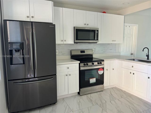 6036 BUCHANAN ST 2, Hollywood, FL 33024