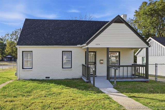 1604 N Boston Place, Tulsa, OK 74106