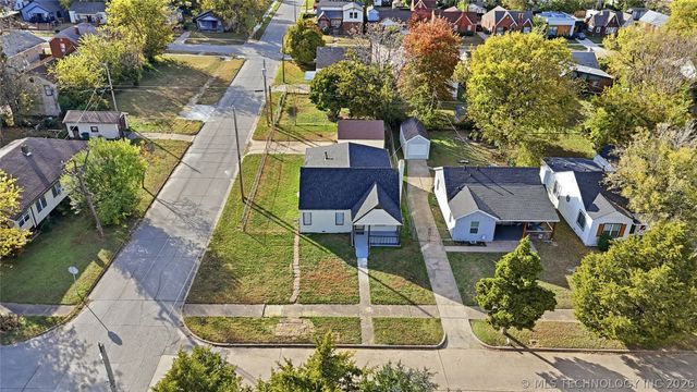 1604 N Boston Place, Tulsa, OK 74106