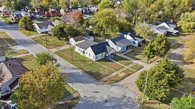 1604 N Boston Place, Tulsa, OK 74106