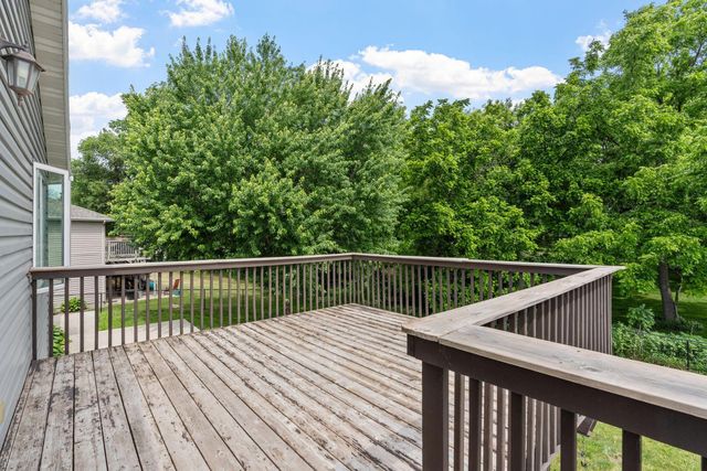 114 Lillie Lane SE, Pine Island, MN 55963