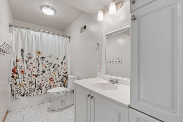 114 Lillie Lane SE, Pine Island, MN 55963