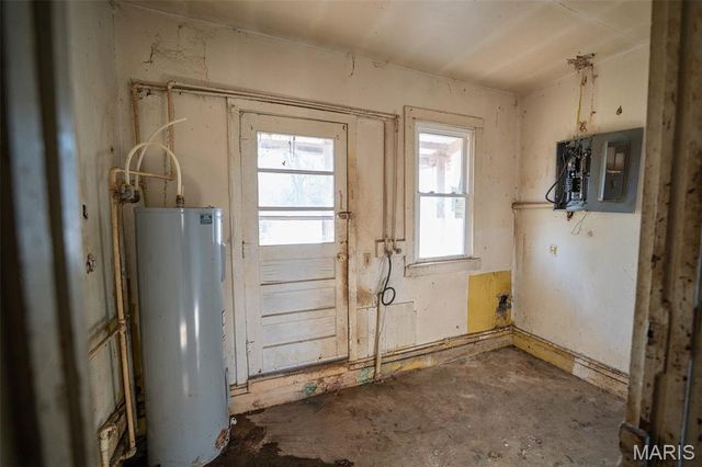 28 Park Street, Farmington, MO 63640