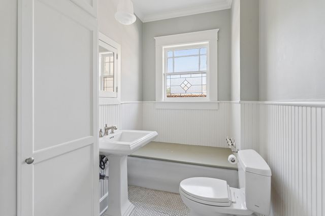 4112 Swiss Avenue, Dallas, TX 75204