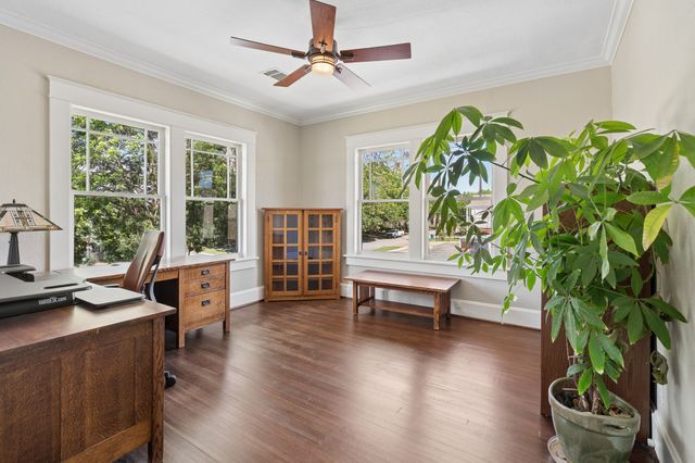 4112 Swiss Avenue, Dallas, TX 75204