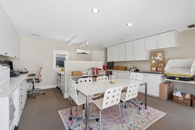 4112 Swiss Avenue, Dallas, TX 75204