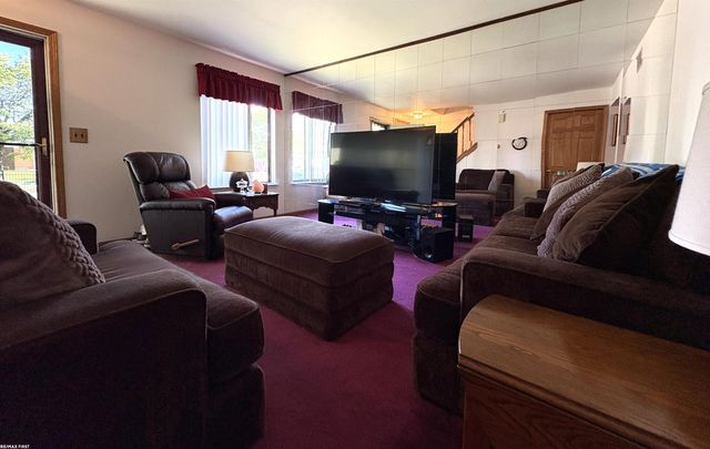 24059 Grange Street, Clinton Township, MI 48036