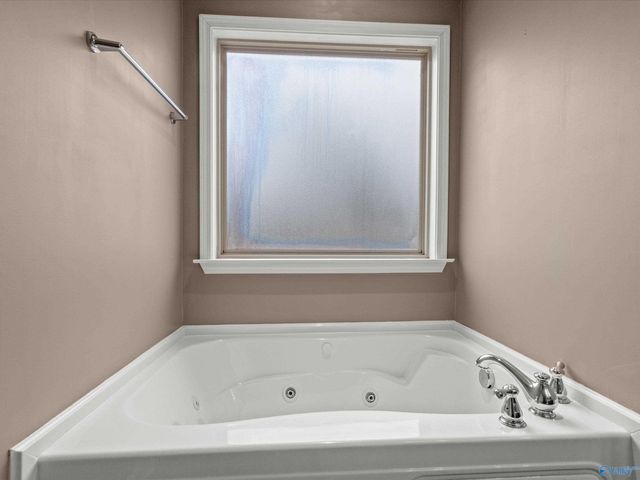 14433 Royal St George, Athens, AL 35613