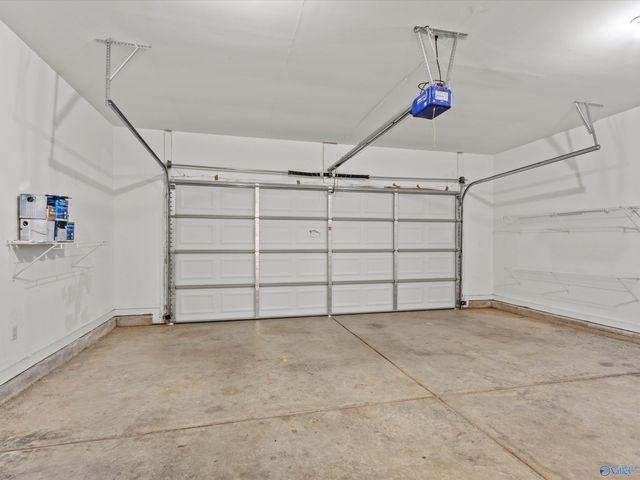 14433 Royal St George, Athens, AL 35613