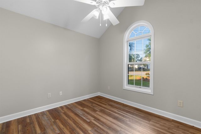 1502 25th Ave. N, North Myrtle Beach, SC 29582