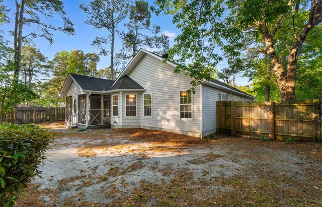 1502 25th Ave. N, North Myrtle Beach, SC 29582