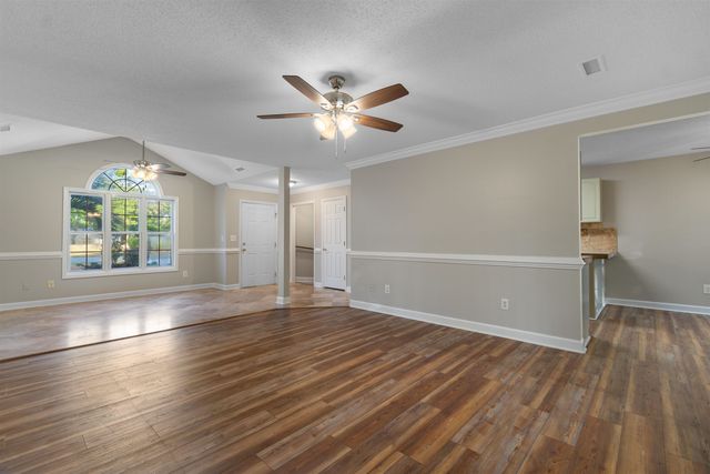 1502 25th Ave. N, North Myrtle Beach, SC 29582