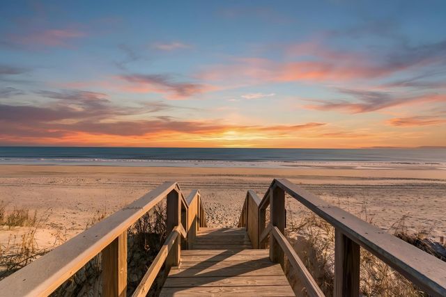 1502 25th Ave. N, North Myrtle Beach, SC 29582