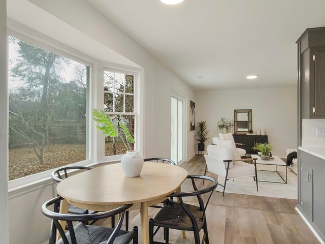 1020 Yeamans Hall Road, Hanahan, SC 29410