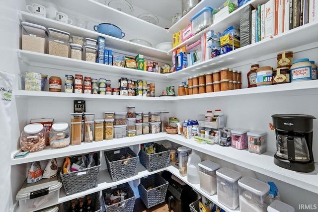 6114 Wyndham Way, Muncie, IN 47304