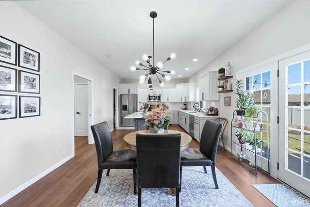 6114 Wyndham Way, Muncie, IN 47304