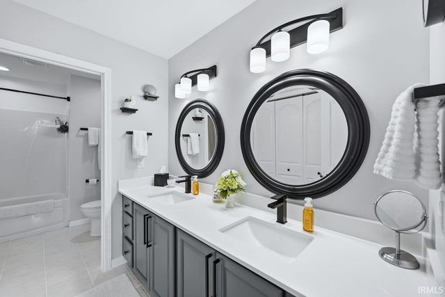 6114 Wyndham Way, Muncie, IN 47304