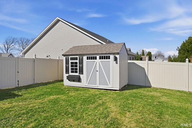 6114 Wyndham Way, Muncie, IN 47304