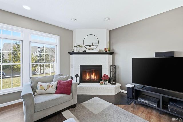 6114 Wyndham Way, Muncie, IN 47304