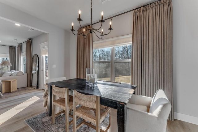 8 Rath Drive, Bella Vista, AR 72715